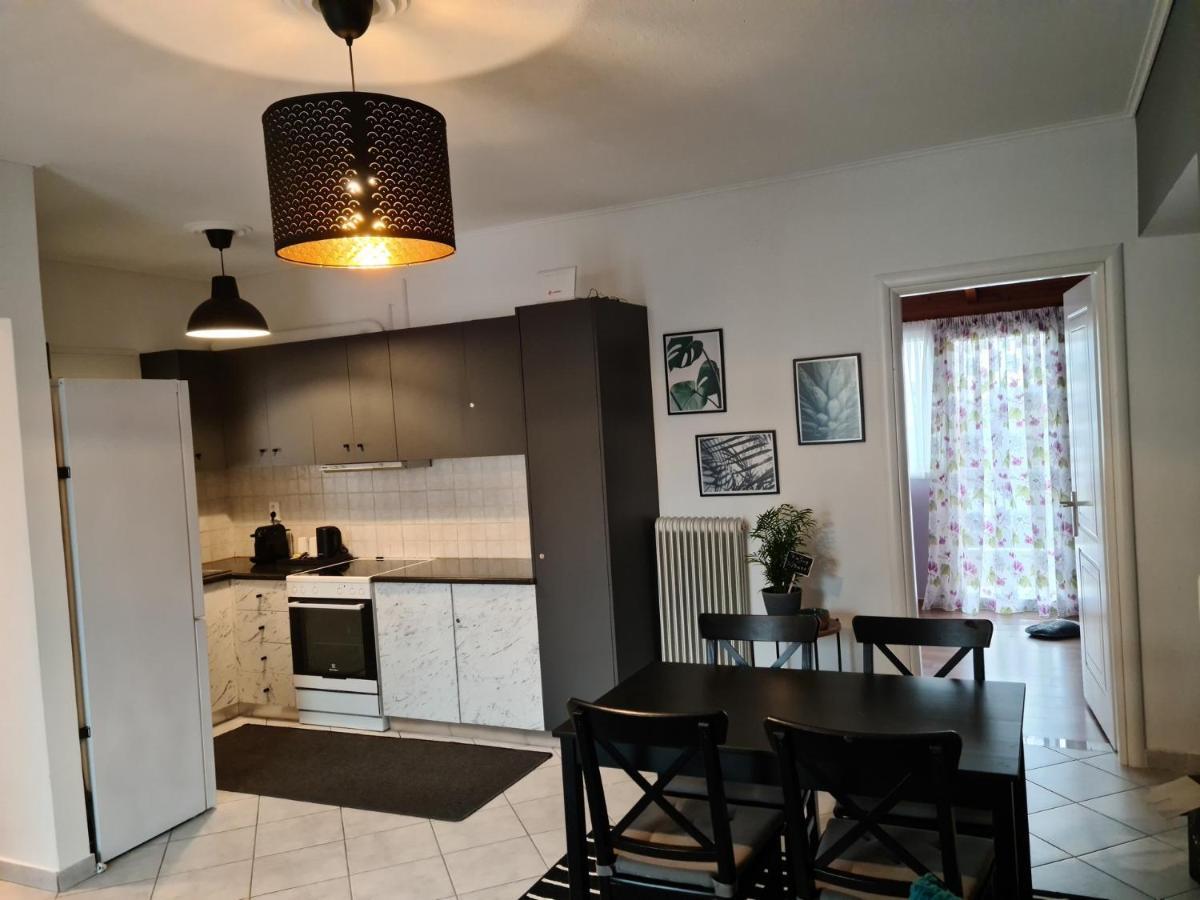Comfy Urban Apartment Янина Экстерьер фото